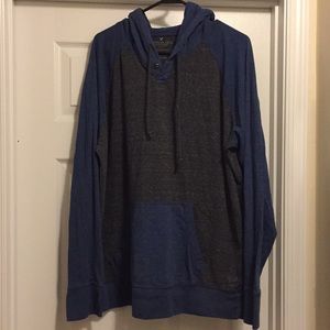 Men’s American Eagle T-shirt hoodie